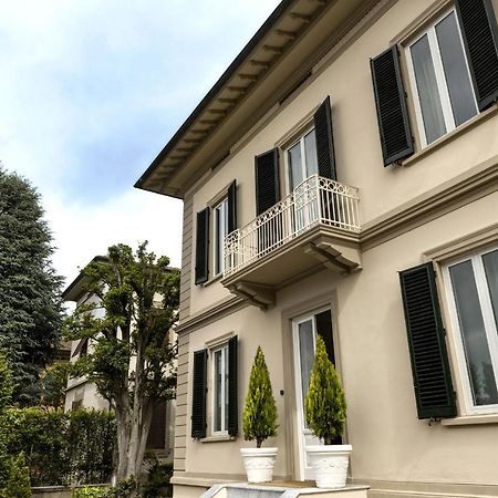 Villa La Tuia B&B ルッカ エクステリア 写真